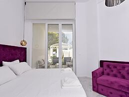 4 Elements Earth Luxury Suites