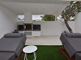 4 Elements Earth Luxury Suites