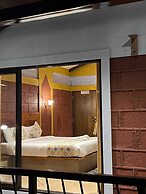Royal Stone Resort