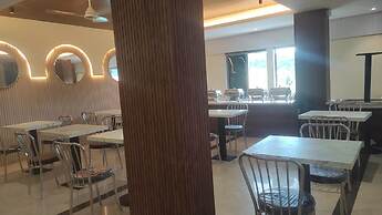 Hotel Hi city Inn Near ISBT