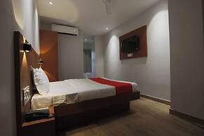 Hotel Hi city Inn Near ISBT
