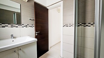 Phaedrus Living Ledras Residences 104