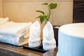 Chengdu Joyhub Air Hotel