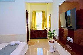 Hari Om Tatsat Retreat Pushkar