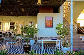 Hari Om Tatsat Retreat Pushkar