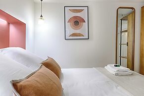 Elegant AC Duplex Bastille Le Marais