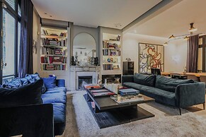 Mansion With Swimming Pool - 5bd/10p - Neuilly