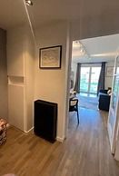 Flat With Balcony 4p/1bdr Near La Defense