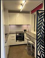 Flat With Balcony 4p/1bdr Near La Defense