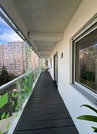 Flat With Balcony 4p/1bdr Near La Defense
