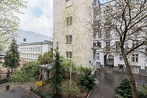 RentPlanet - Apartament Chmielna