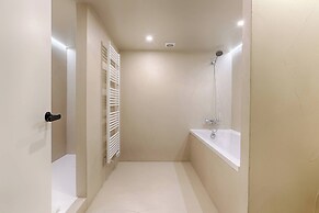 Magnificent AC Duplex Bastille Le Marais