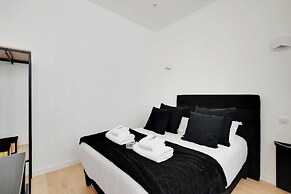 Authentique Apartment - 1br- 2P- Voltaire