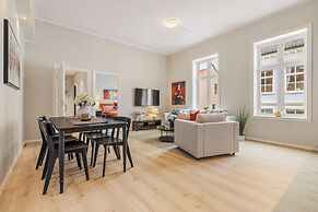 Rosenberg Apartments