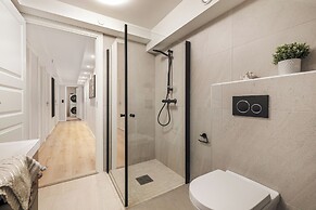 Rosenberg Apartments