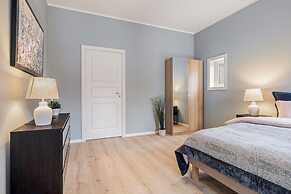 Rosenberg Apartments