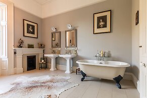 Errol Park - Grand Stately Home Views