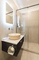 Oasis Luxe Boutique Suites by BQA