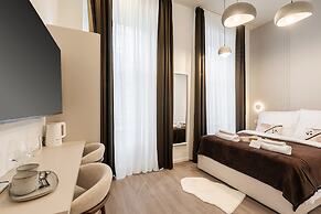 Oasis Luxe Boutique Suites by BQA