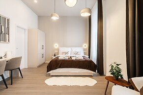 Oasis Luxe Boutique Suites by BQA