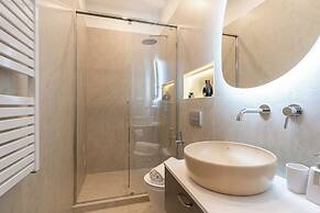 Oasis Luxe Boutique Suites by BQA