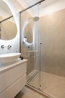 Oasis Luxe Boutique Suites by BQA