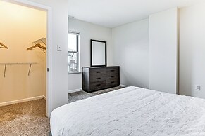 3 Mi to Downtown: Pet-friendly Indianapolis Home