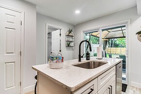 'crystal Beach Serenity Escape' w/ Yard