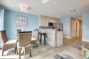 Walk to Cocoa Beach: Condo w/ Patio!