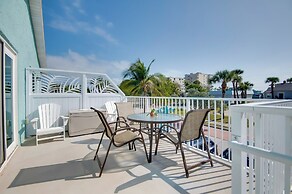 Walk to Ocean: Dog-friendly Duplex in Cocoa Beach