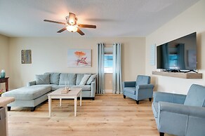 Walk to Ocean: Dog-friendly Duplex in Cocoa Beach