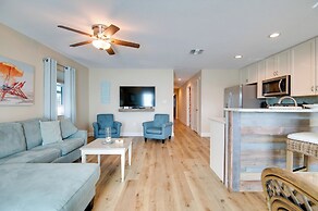 Walk to Ocean: Dog-friendly Duplex in Cocoa Beach