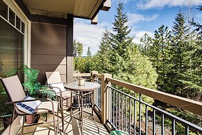 Hike, Ski & More: Cle Elum Resort Condo