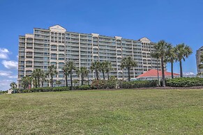 Resort Pool & Golf: Centrally Located NMB Retreat!