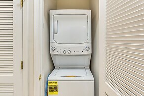 Resort Pool & Golf: Centrally Located NMB Retreat!