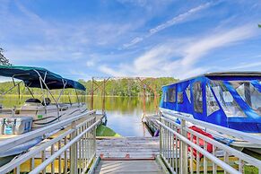 Lanai & Fire Pit: Riverfront Studio in Chiefland!