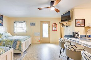 Lanai & Fire Pit: Riverfront Studio in Chiefland!