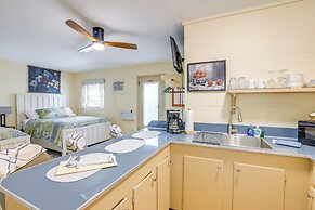 Lanai & Fire Pit: Riverfront Studio in Chiefland!