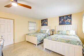 Lanai & Fire Pit: Riverfront Studio in Chiefland!