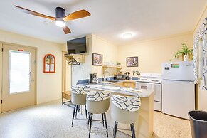 Lanai & Fire Pit: Riverfront Studio in Chiefland!
