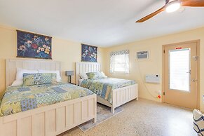 Lanai & Fire Pit: Riverfront Studio in Chiefland!