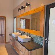 Hop Honolulu Exclusiva Oasis y Playa en Chincha