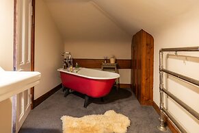 Errol Park - Stately Home Outbuildings Views