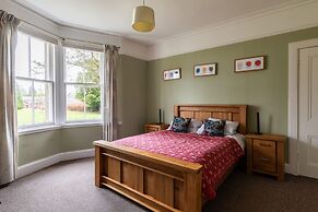 Errol Park - Stately Home Outbuildings Views