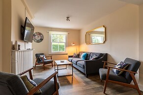 Errol Park - Stately Home Outbuildings Views