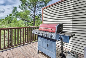 Half-mi to Midtown: Family Retreat w/ Mtn Views!