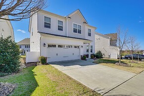 3 Mi to Umstead State Park: Home w/ Pool Access