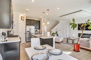 3 Mi to Umstead State Park: Home w/ Pool Access