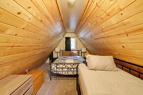 Hike, Ski & Sip: Arnold Cabin 4 Mi to State Park!