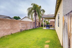8 Mi to Beach Park: Bakersfield Gem w/ Yard!